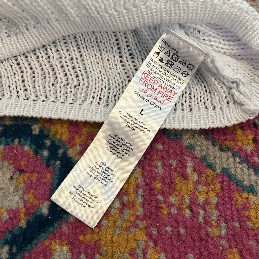 PrettyLittleThing White Knit Top - Picture 4 of 5